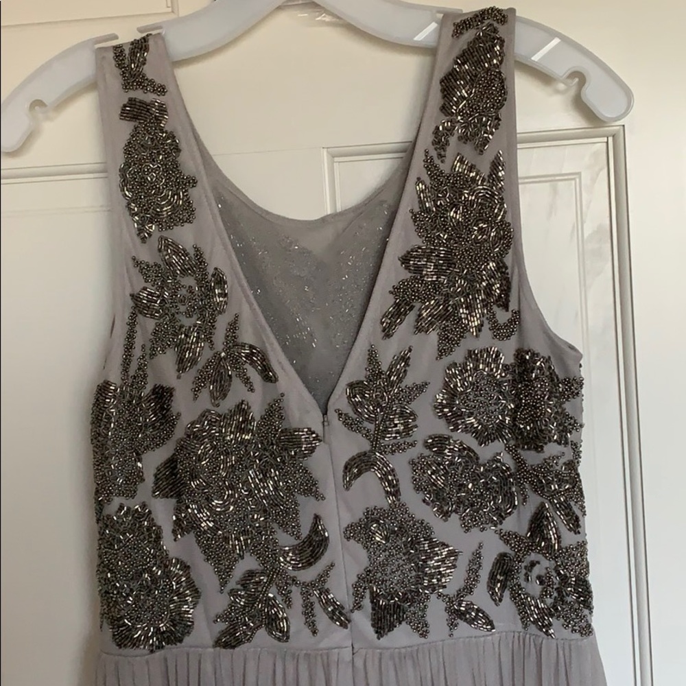 Dress - Picture 4 of 8